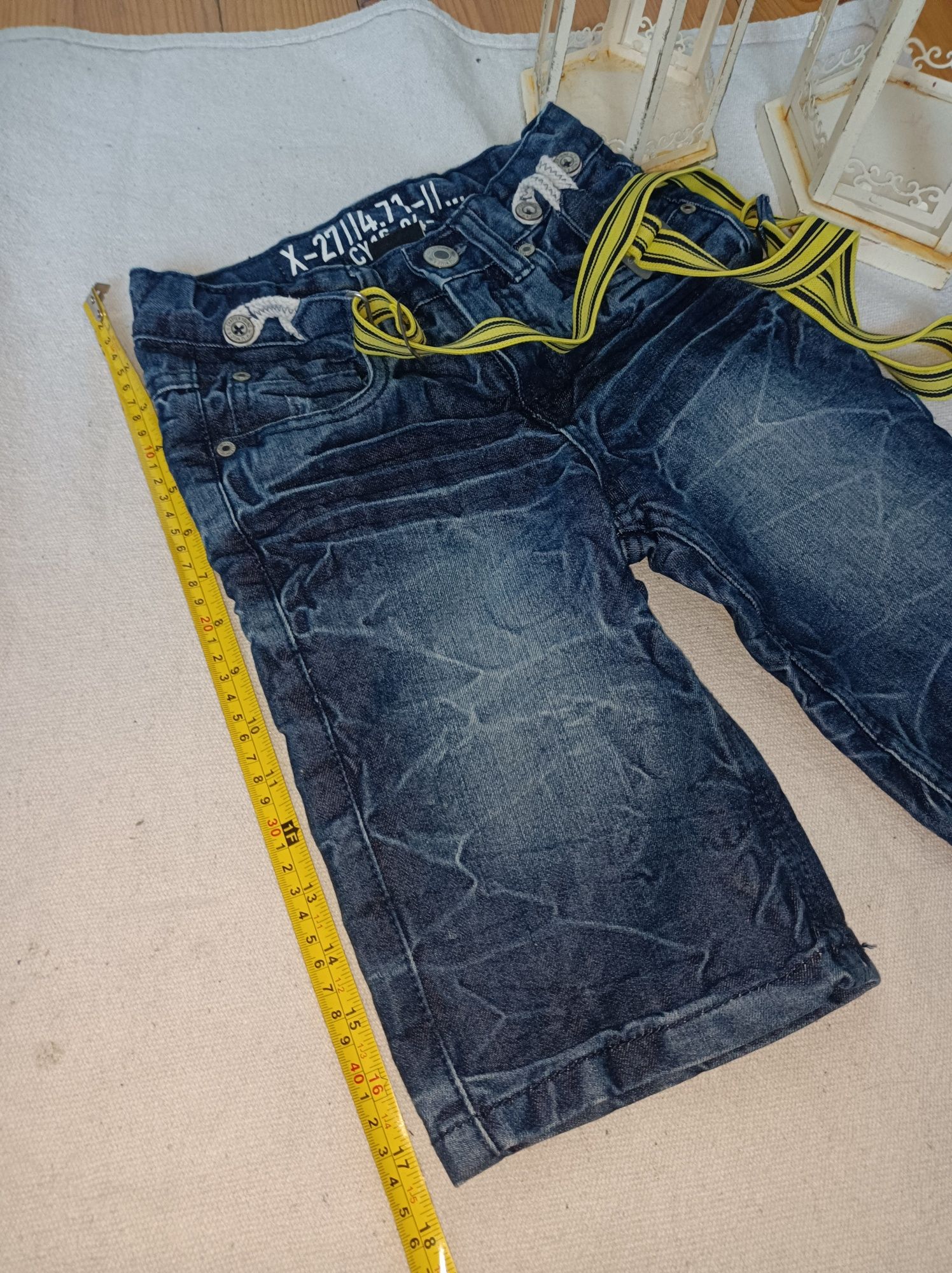 Luksusowe szorty spodenki jeansowe 134 8-9 lat wymiary tanio
