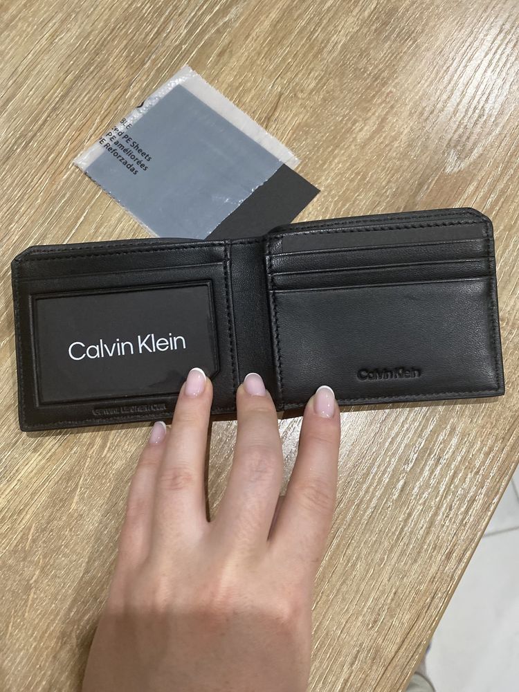 Гаманці чоловічі Calvin Klein 100% шкіра