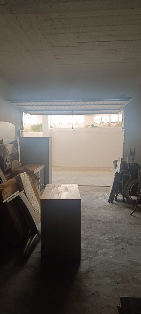Garagem na Ericeira para 1 setembro