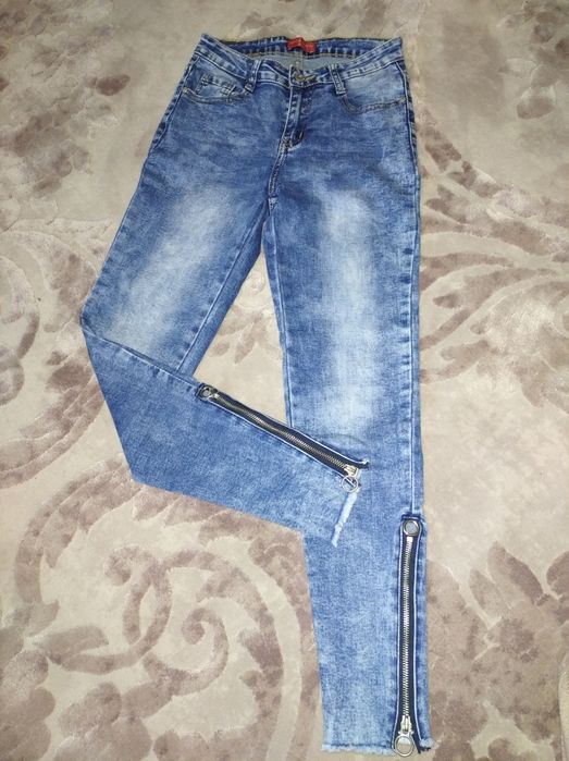 Продам джинси жіночі 36 розмір