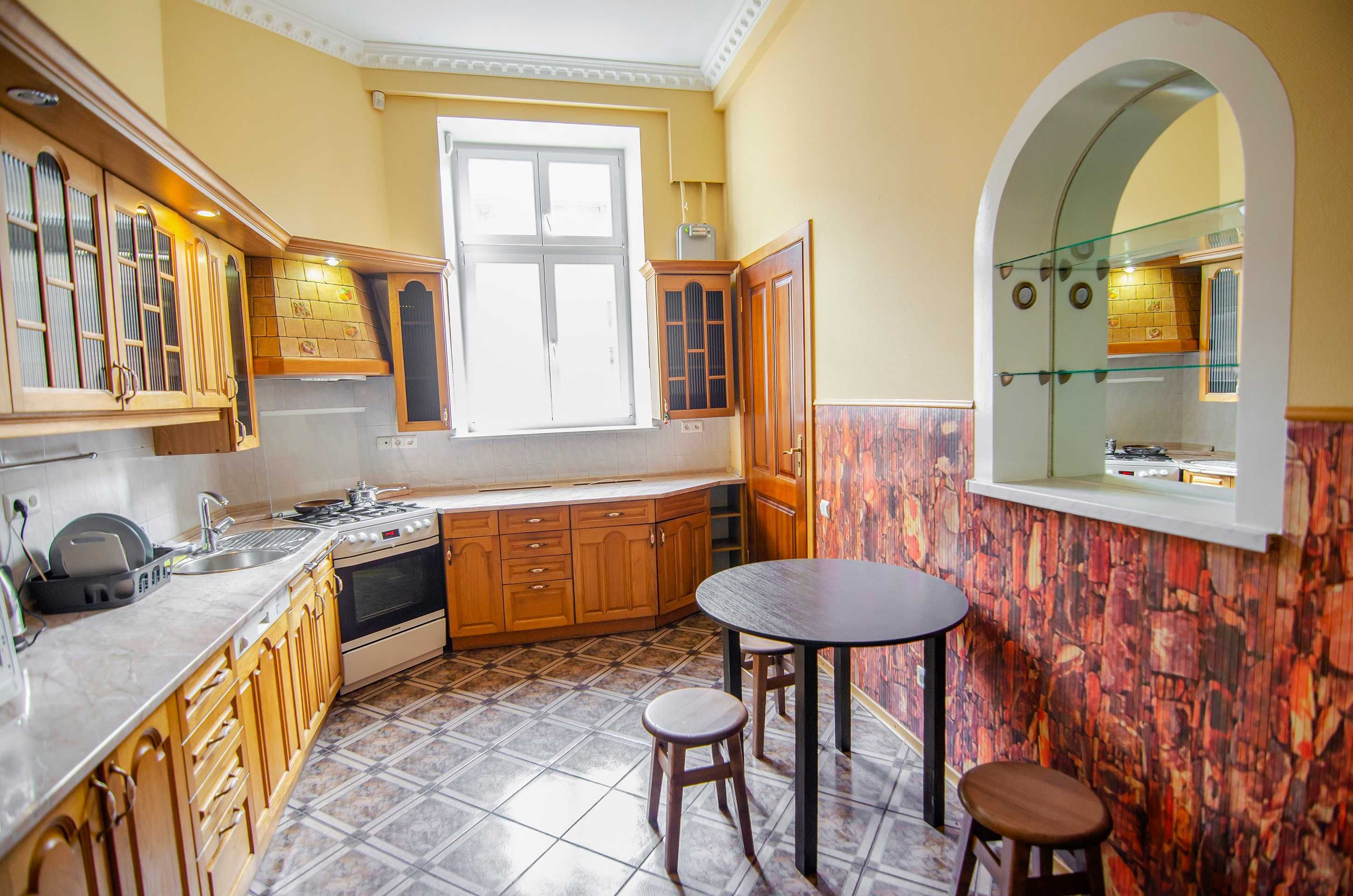 Friends Hostel Lviv Rustaveli st. - Приватні кімнати в хостелі