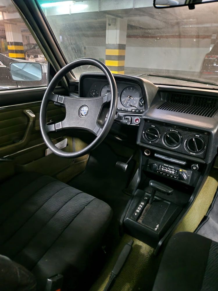 BMW E12 automat, zabytek