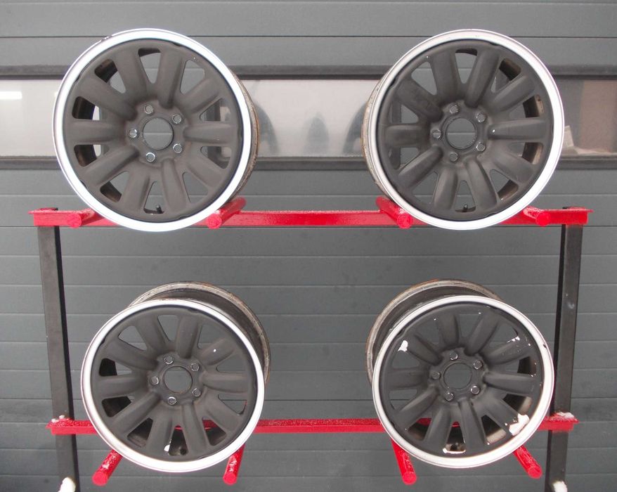 Felgi stalowe hybrydowe 16 5x114,3 et41 Renault Megane IV