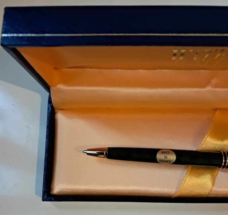 Caneta Waterman Roller.