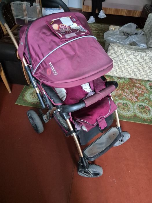 Продам коляску майже нова