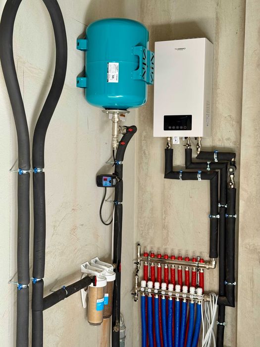 Продам будинок з опаленням, сторона Авторинку, готовий під ремонт