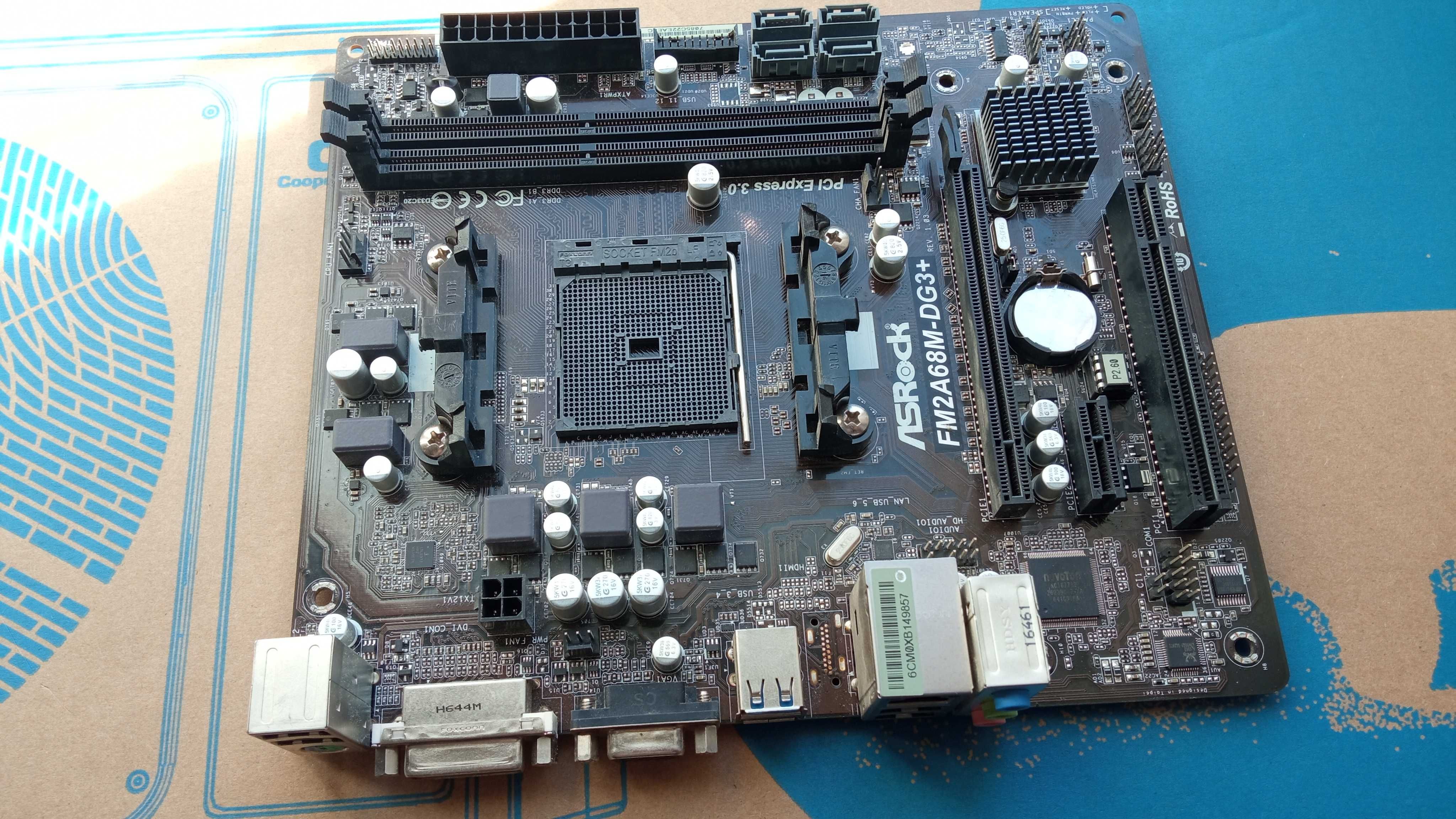 Материнская плата ASRock FM2A68M-DG3+ (sFM2/FM2+, AMD A68H, PCI-Ex16)