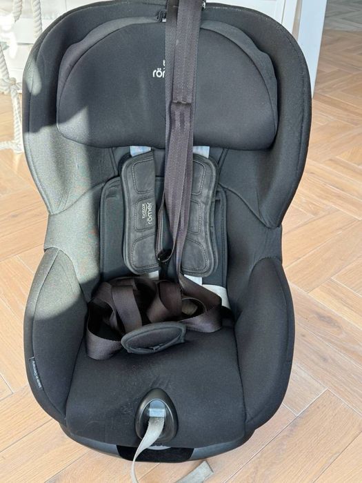 Автокрісло Britax Römer TRIFIX2 i-SIZE (Cosmos Black)