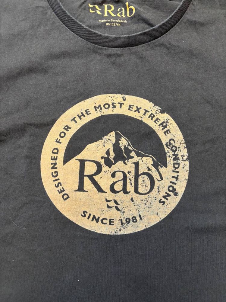 Трекінгова футболка Rab