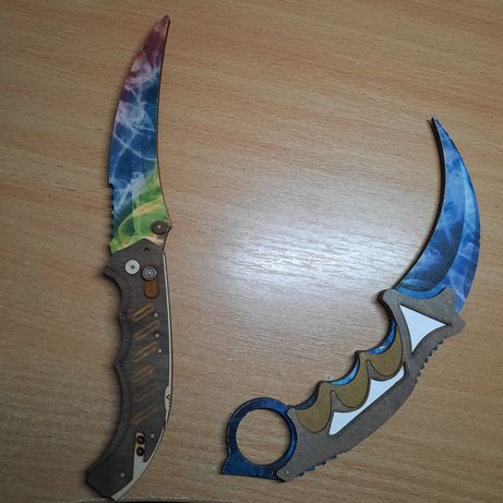 Продам ножи из CS:GO Flip Knife и Керамбит