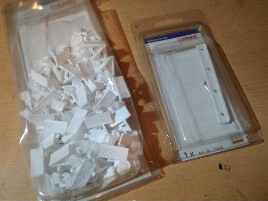 Żabki z rolką do firan