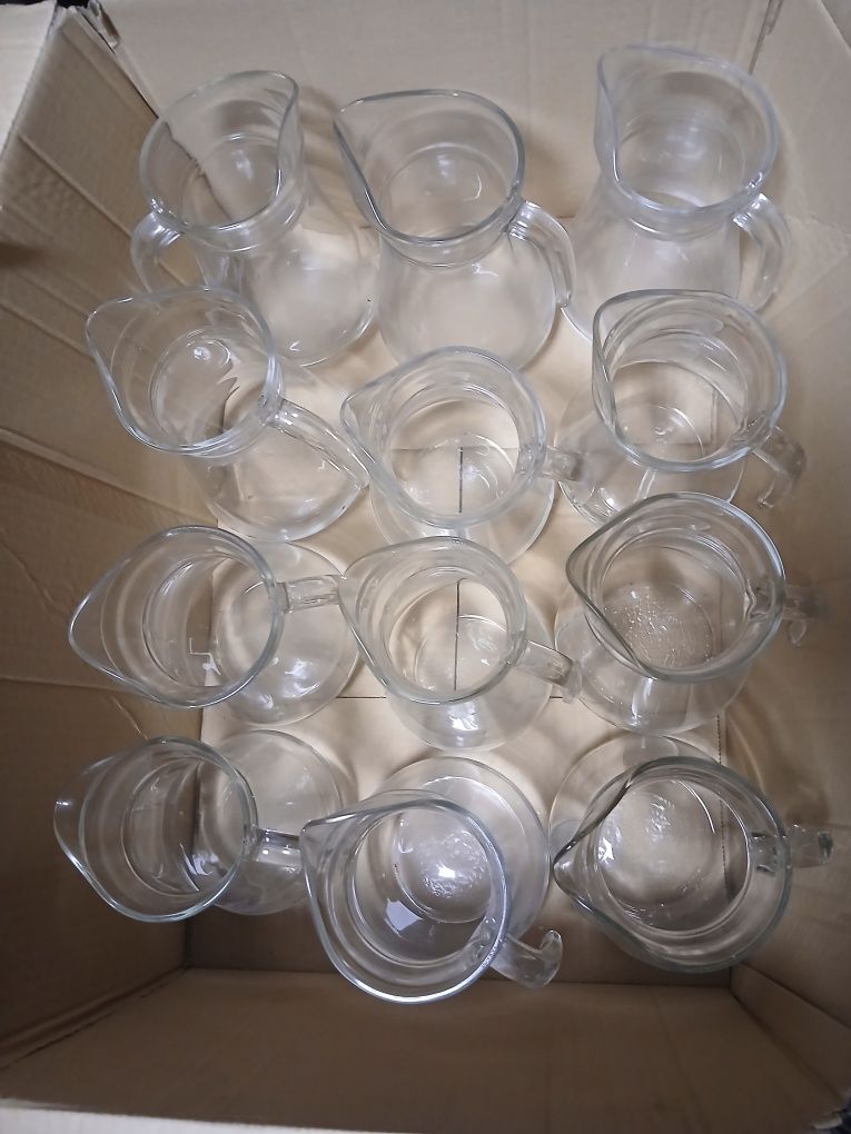 12 jarros para vinho sangria água  1,5 litros