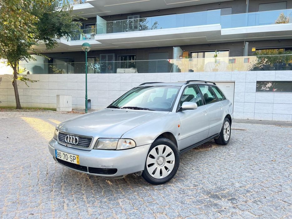 Audi A4 1.9 CV 110 Ano 1996 com apenas 330.000 KMS