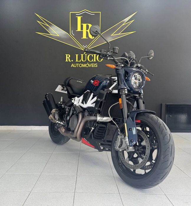 Indian FTR FTR R 100% CARBON