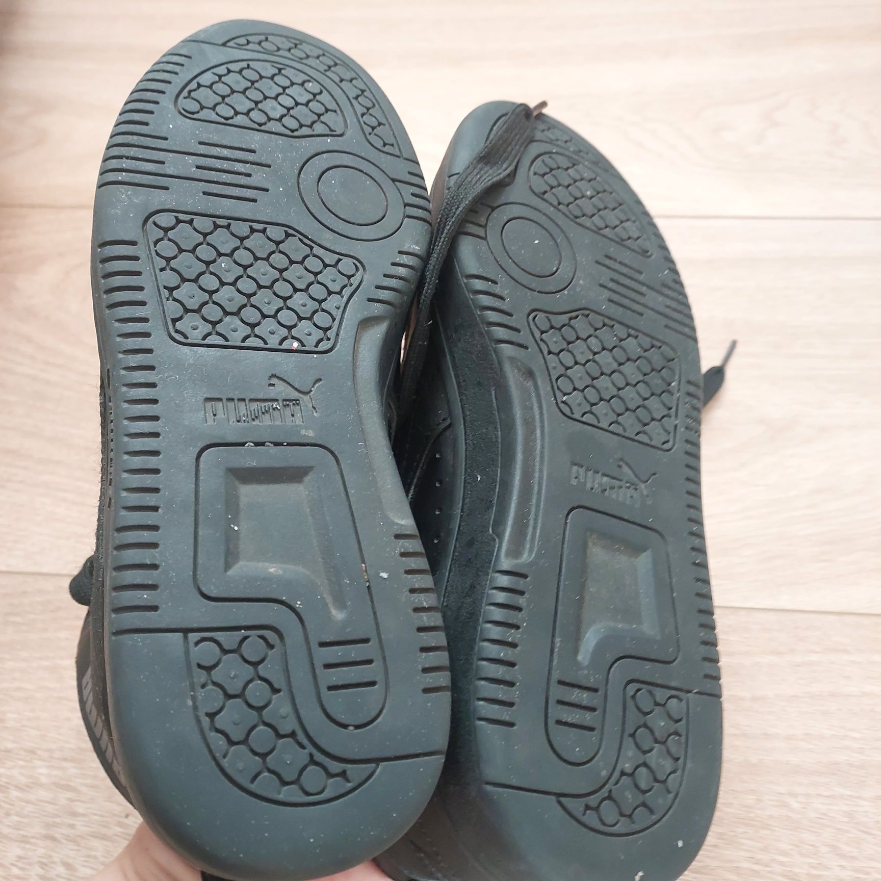 Buty snickersy Puma r 39