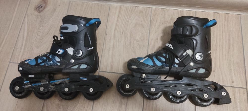 Rolki 34-37 czarny niebieski