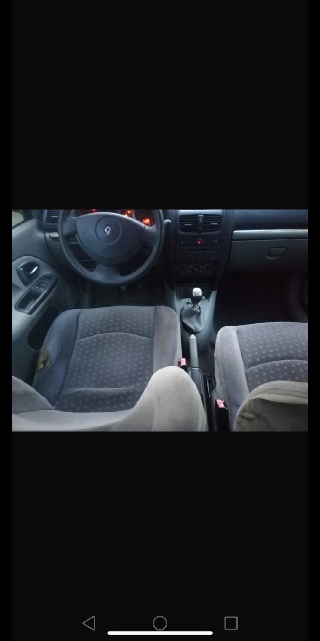 Renault Clio ano 2002