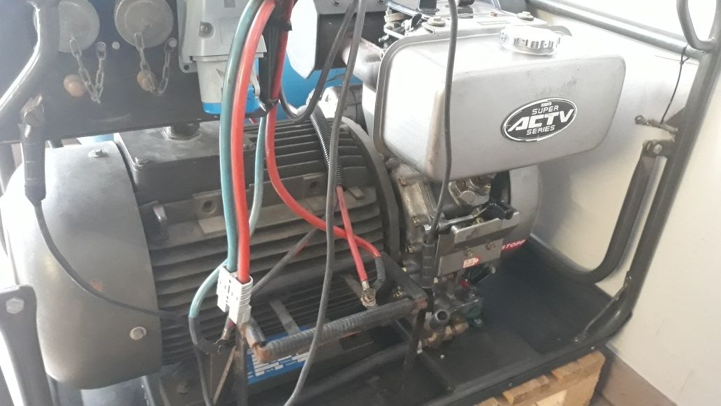 Agregat prądotwórczy diesel Kubota 4 KW, 230V