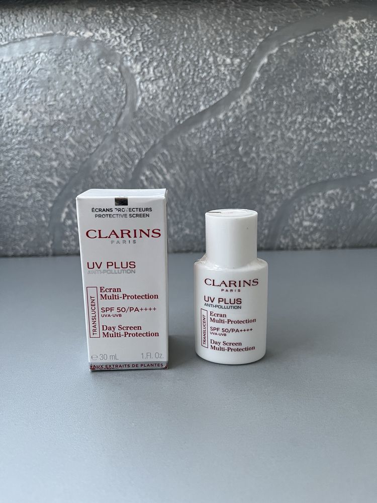 450 грн‼️ Захисний флюїд-екран для обличчя Clarins SPF 50