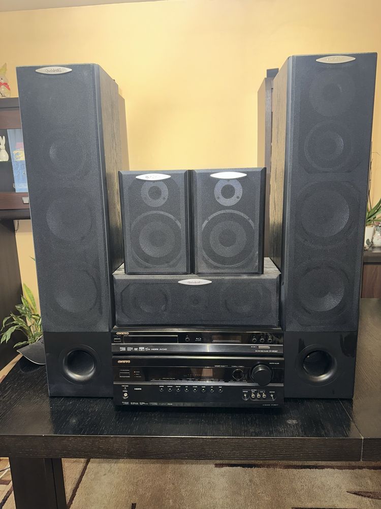 Amplituner Onkyo TX-SR577+DVD