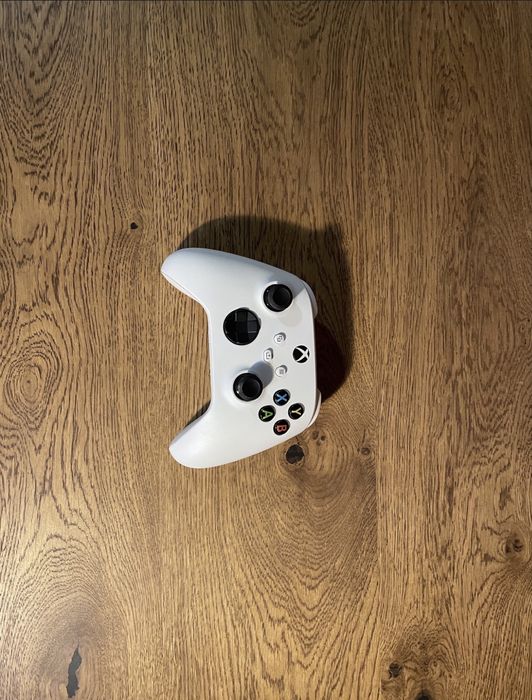 xbox series s biały + pad