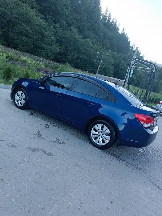 Продам своє авто  Шевроле Круз 1.8 АКПП