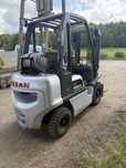 Wozek widłowy Nissan UD02A25PQ 2500 kg przesuw