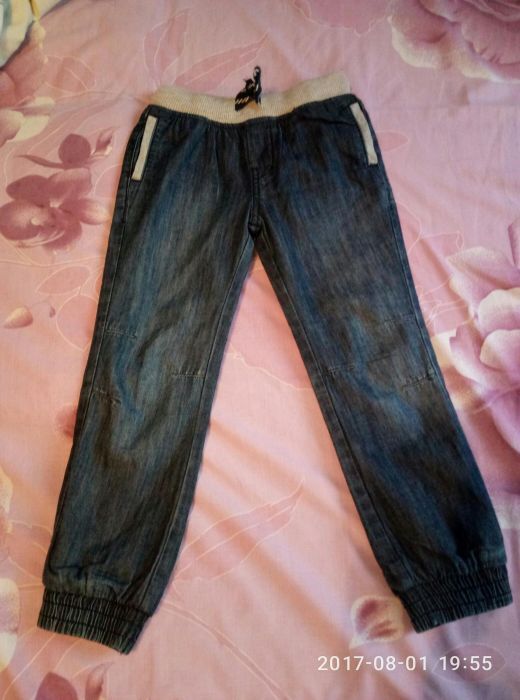 Продам новые на х/б подкладке джинсы фирмы Miniclub на 4-5лет-Англия!