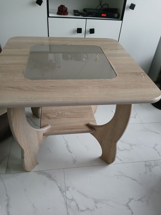 Stolik kawowy 67/67 cm