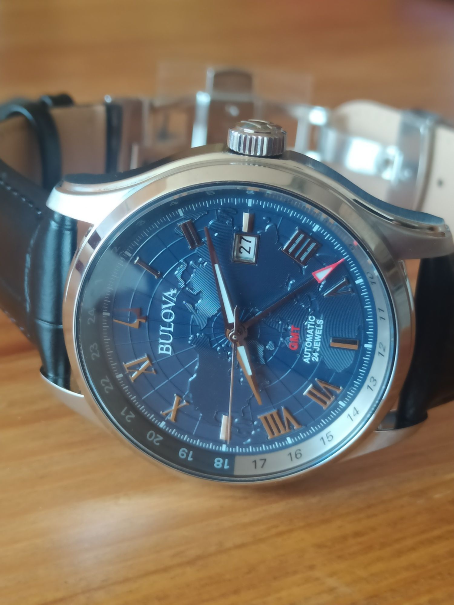 *NOVO* Bulova Wilton GMT automático (Citizen Group)