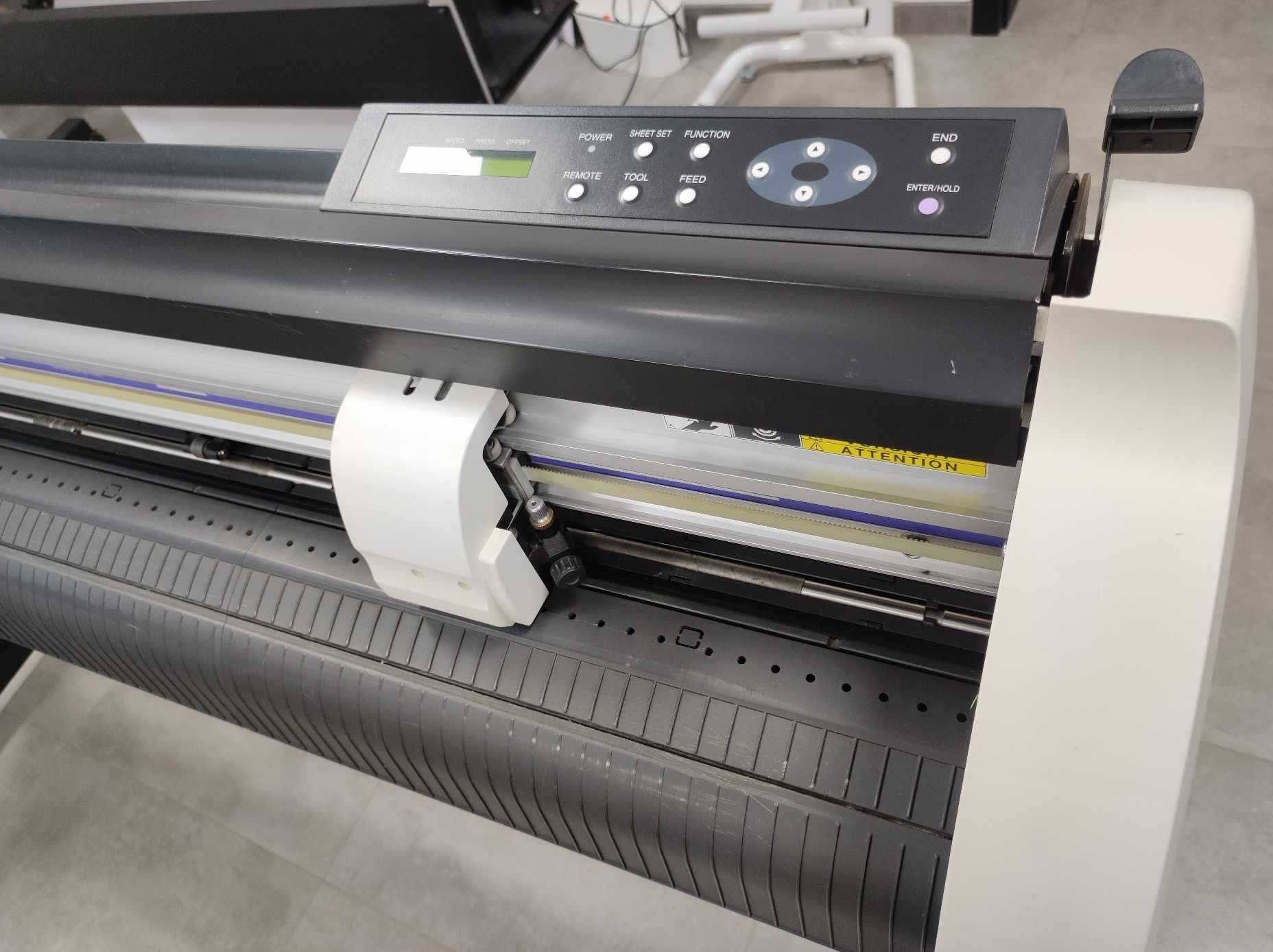 Ploter tnący Mimaki CG 130 SRII 137 cm + program FineCut8