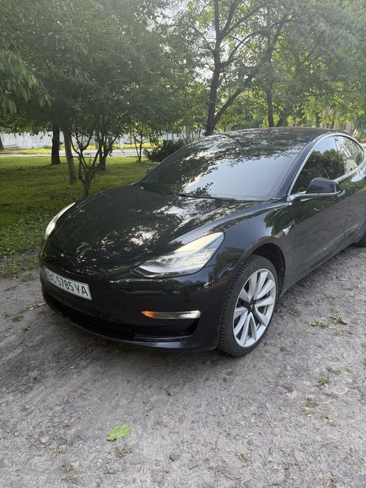 Tesla model 3 2018
