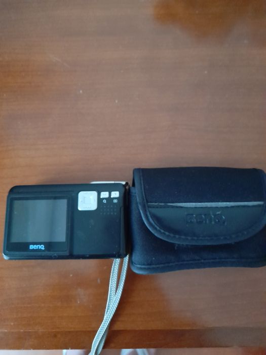 Máquina fotográfica digital Benq