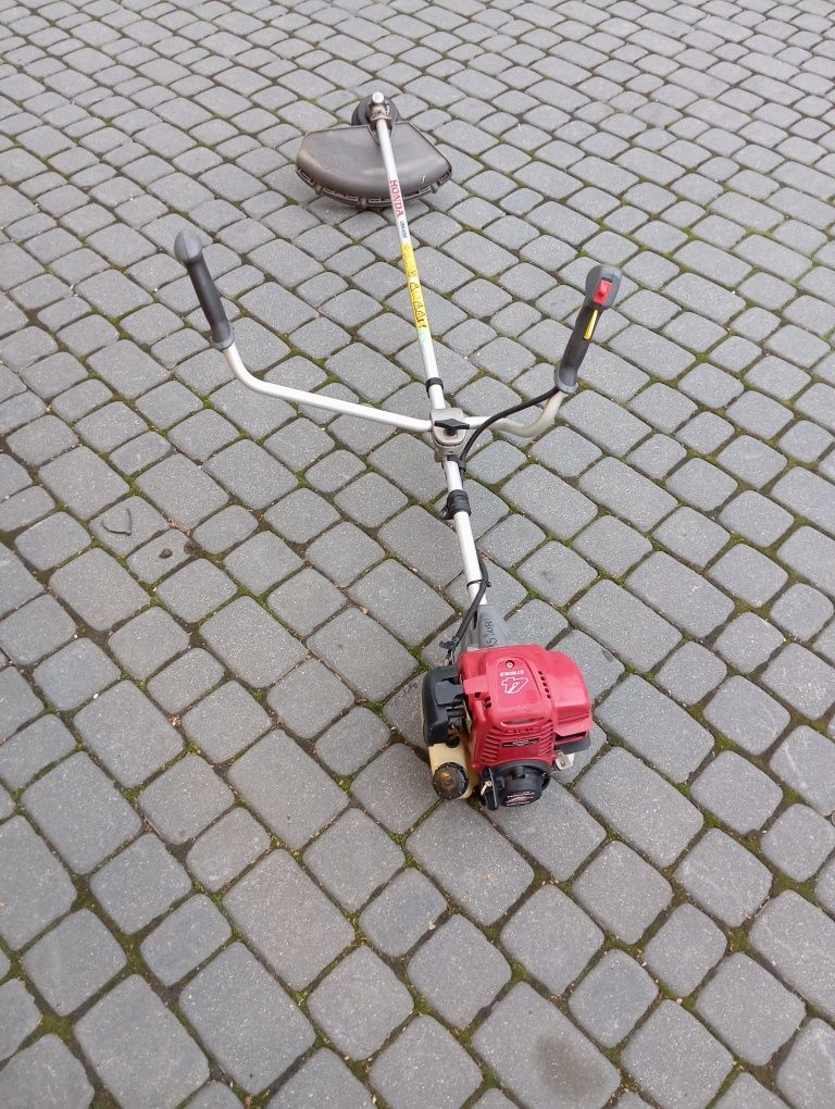 Podkaszarka Honda UMK435E