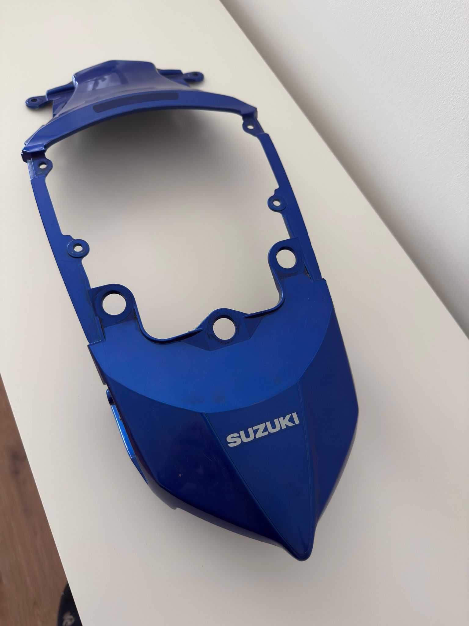 Suzuki gsxr 750 k9 peça