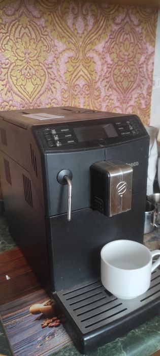Продам кавомашину фірми Saeco Minuto.