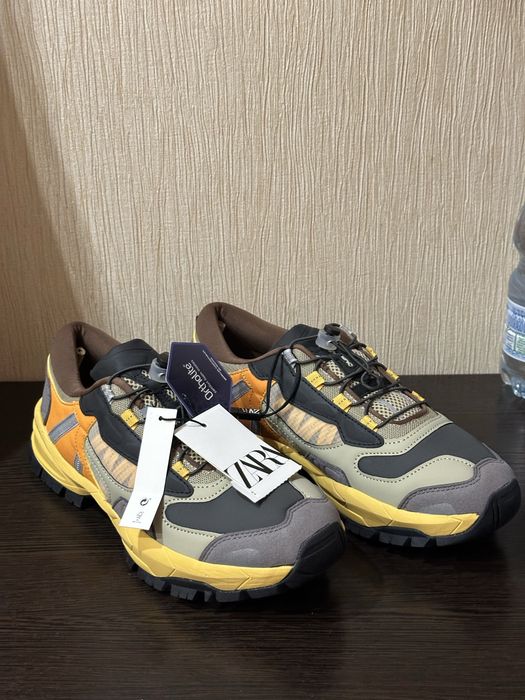 Кроссовки зара унисекс 42