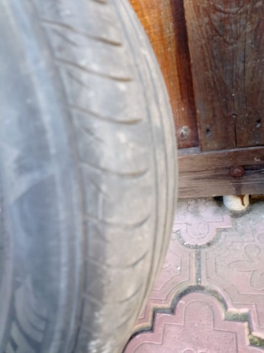 Шини хенкок без порізів та гуль