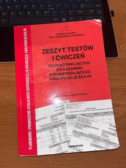 Zeszyt testów i ćwiczeń przygotowywujący do egzaminu EKA.05, Padurek