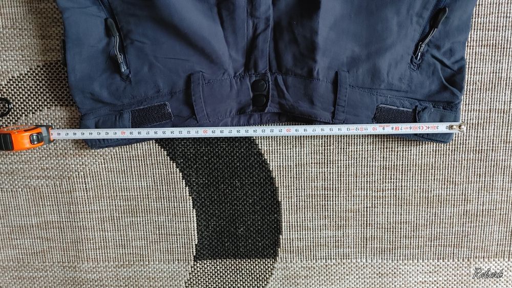 Krótkie spodenki firmy jotunheim