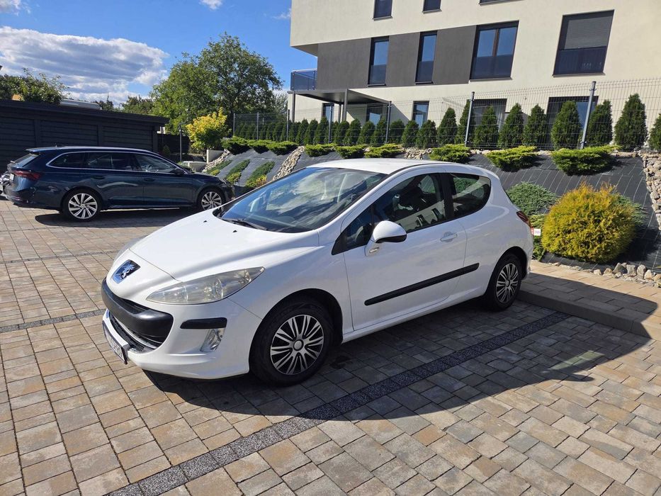 Peugeot 308,  2008 r. po wymianie rozrządu i sprzęgła, klimatyzacja