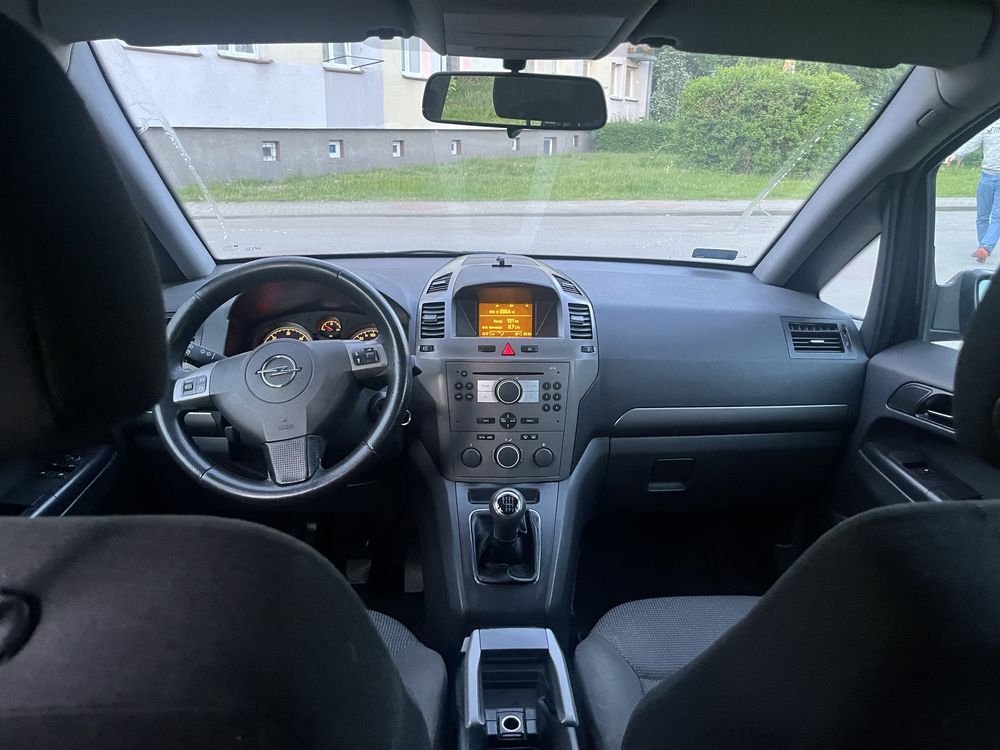 Opel zafira 1.9 Cdti 7 osobowa