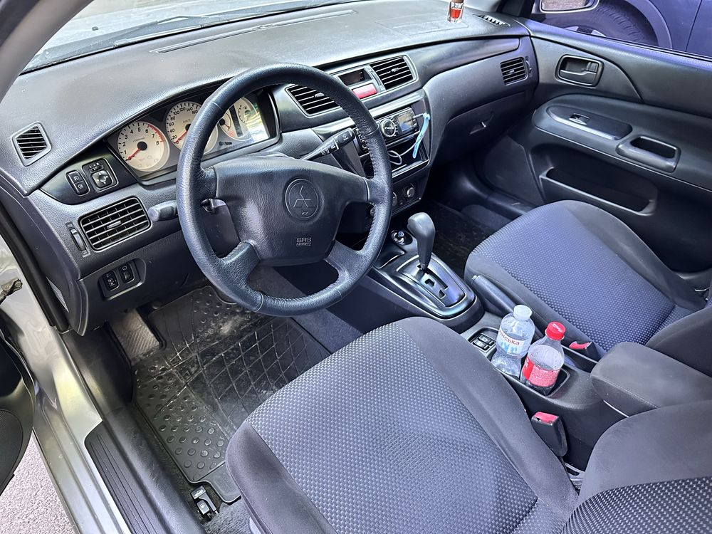 Mitsubishi Lancer