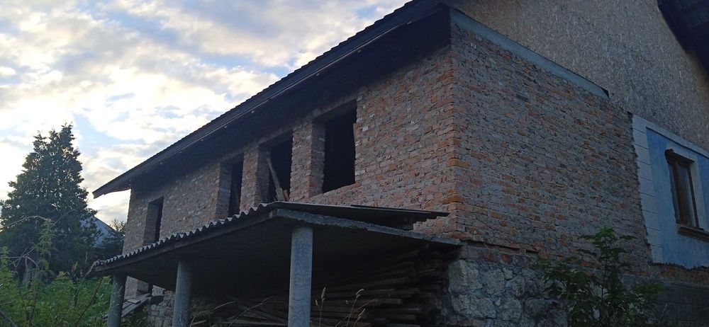 Продам Будинок Городок