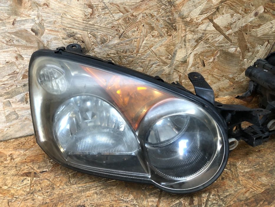 lampa/reflektor przedni lewy prawy Subaru Impreza