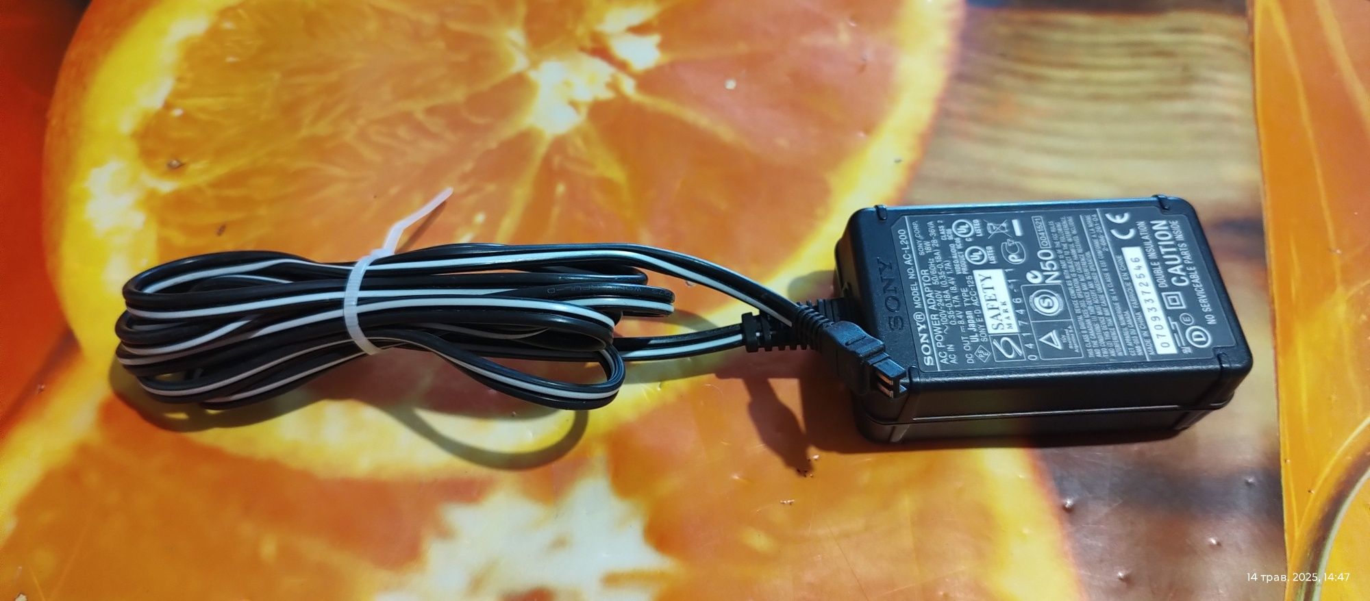 Блок питания Sony AC-L200