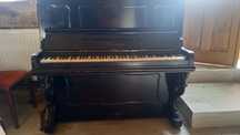 Pianino Julius Bluthner zabytek