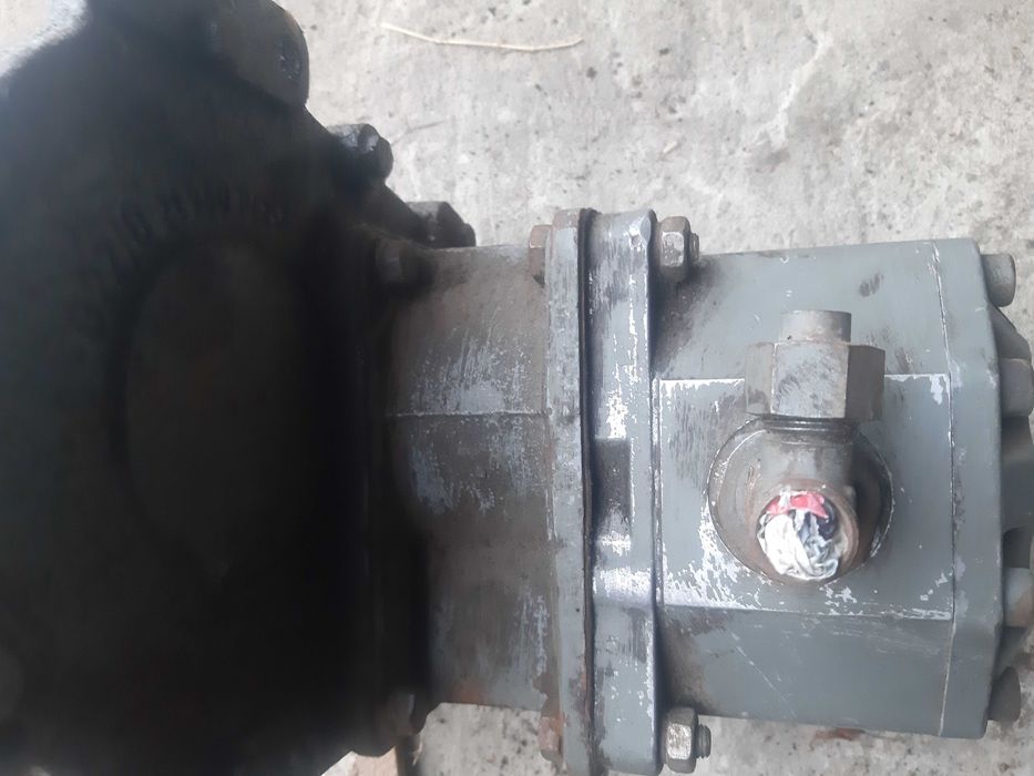 Pompa z przekładnią z cyklopa