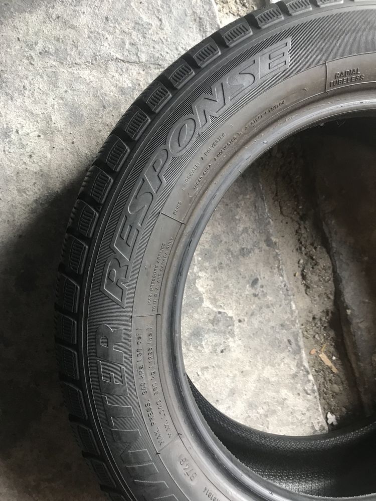 185/60R15R15 Dunlop SP Winter response.4 шт