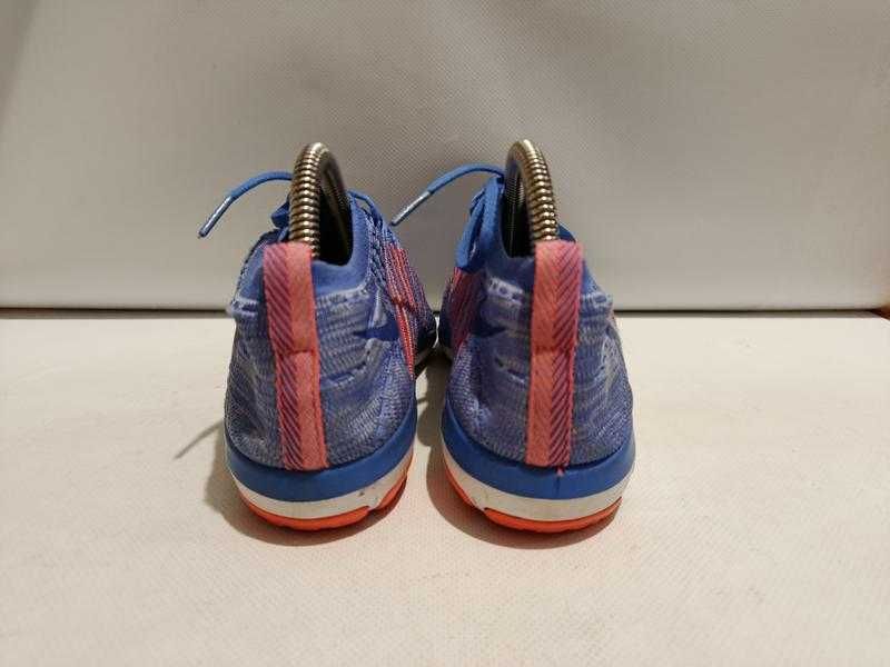 Жіночі кросівки для тренувань Nike wm nike free transform flyknit